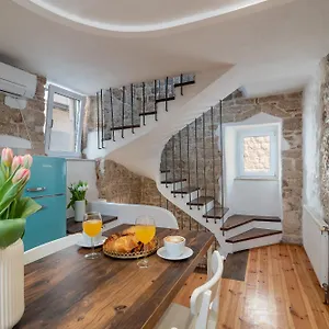 Manero Trogir