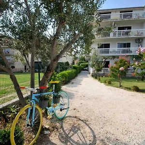 Apartment Olive, Trogir